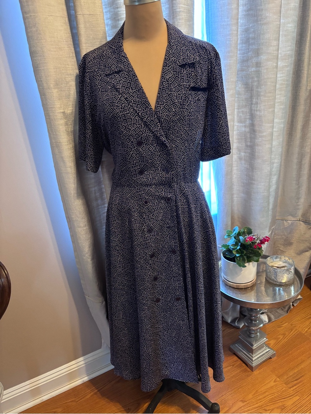 VTG 80s Liz Claiborne Geometric Dot Print Midi Shirtdress Navy Blue Size 10